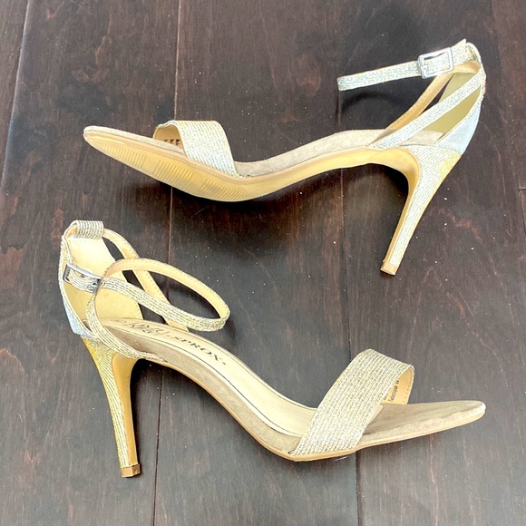 Sparkling heeled sandals - Picture 5 of 7